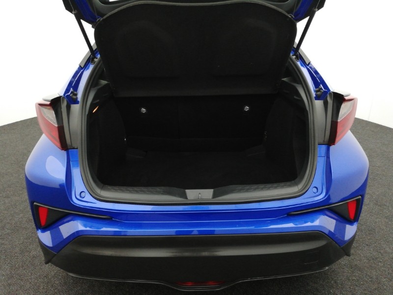Used Toyota C-HR 2021 for sale - 76365617: Photo 8