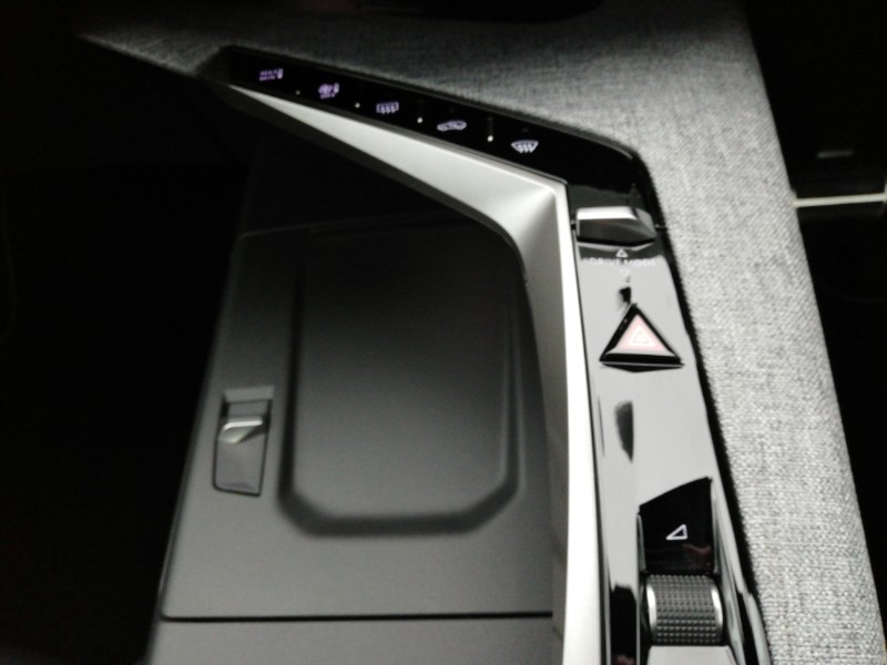 Used Peugeot 3008 2025 for sale - 76556207: Photo 12