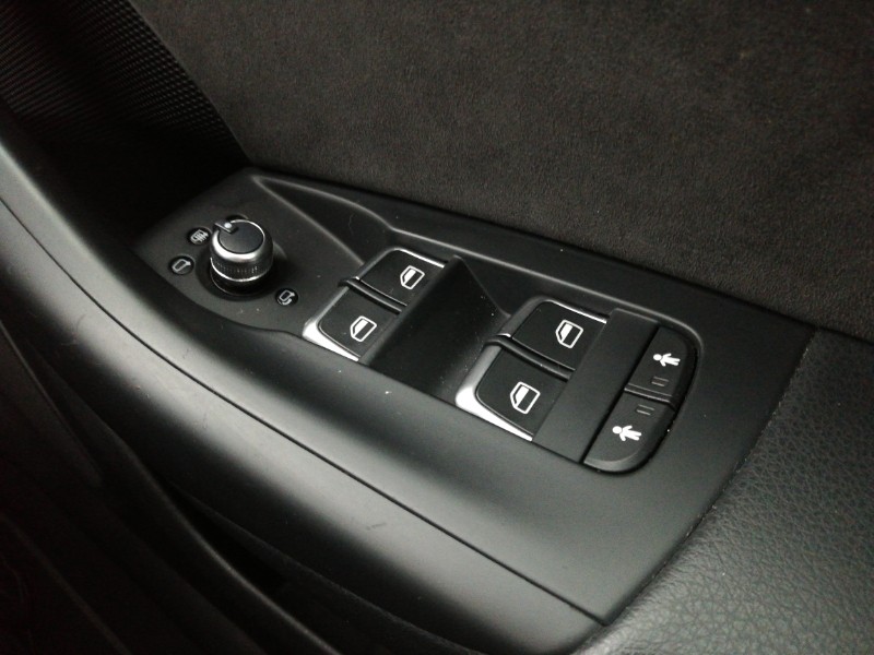 Used Audi Q3 2018 for sale - 76502128: Photo 15