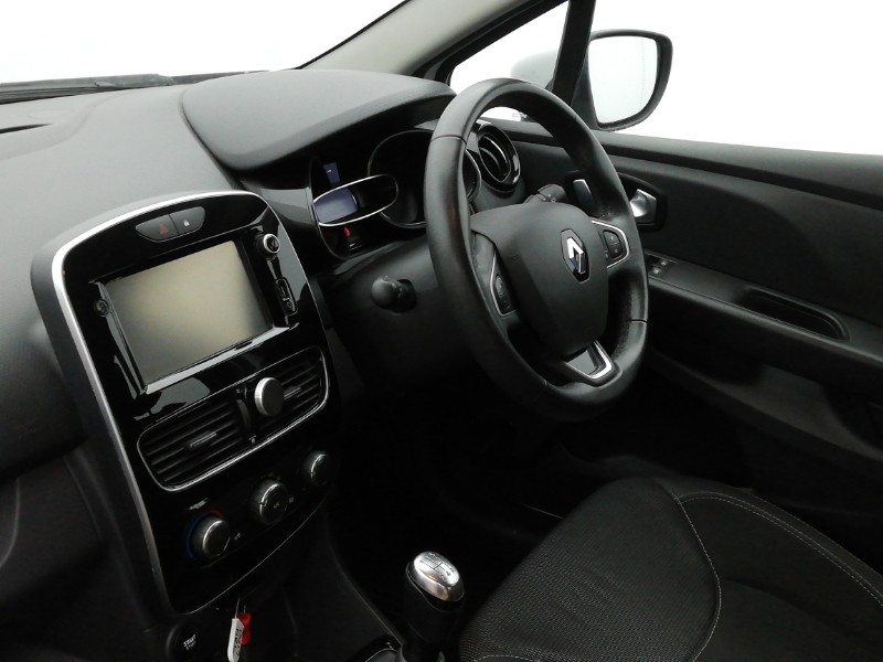 Used Renault Clio 2017 for sale - 76815799: Photo 5