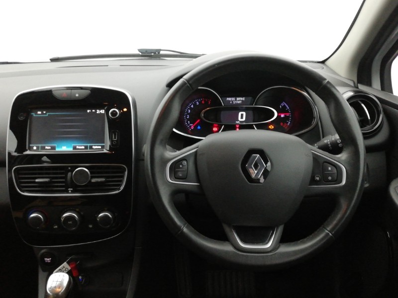 Used Renault Clio 2017 for sale - 76815799: Photo 7