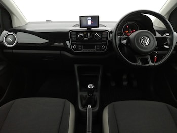 Used Volkswagen up! 2015 for sale - 78740342: Photo