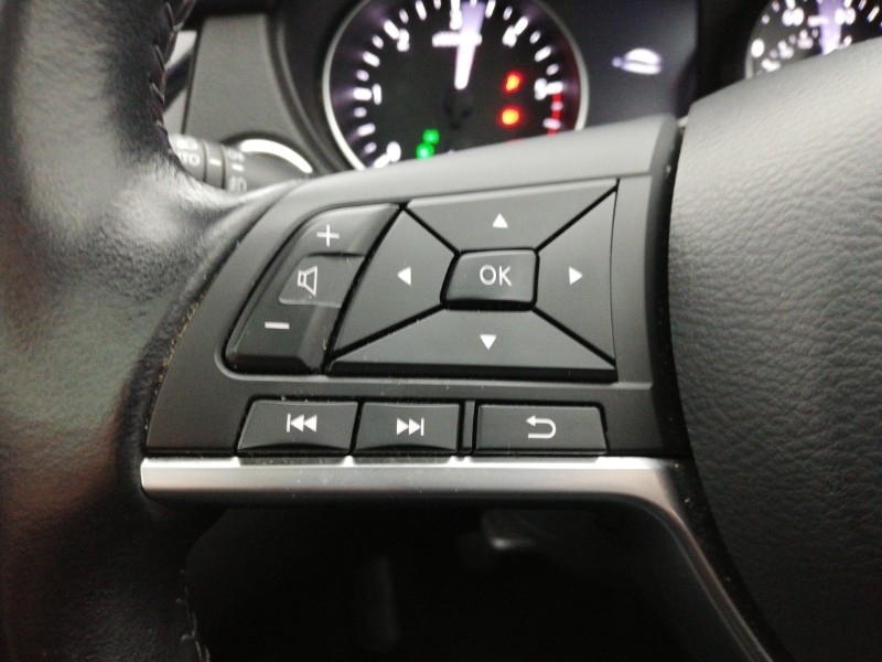 Used Nissan Qashqai 2018 for sale - 76343633: Photo 13