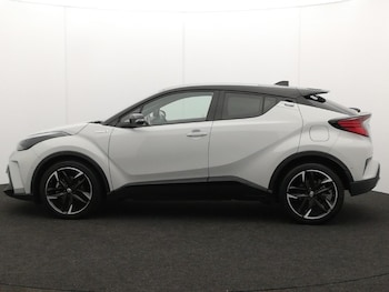 Used Toyota C-HR 2022 for sale - 77119117: Photo