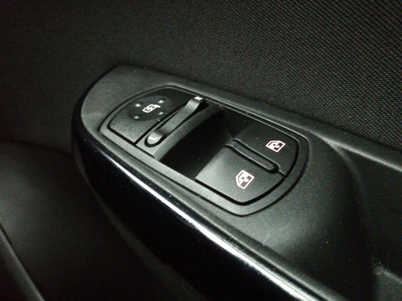 Used Vauxhall Corsa 2018 for sale - 76880344: Photo 16