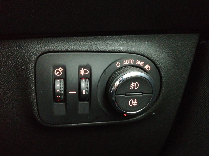 Used Vauxhall Corsa 2018 for sale - 76880344: Photo 17