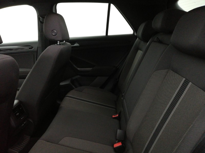 Used Volkswagen T-Roc 2021 for sale - 76560610: Photo 6
