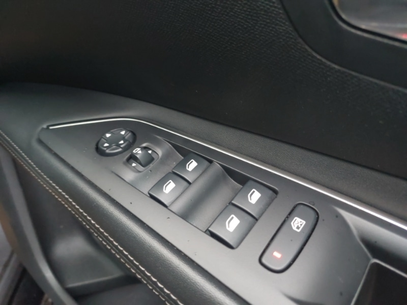 Used Peugeot 3008 2019 for sale - 76736943: Photo 14