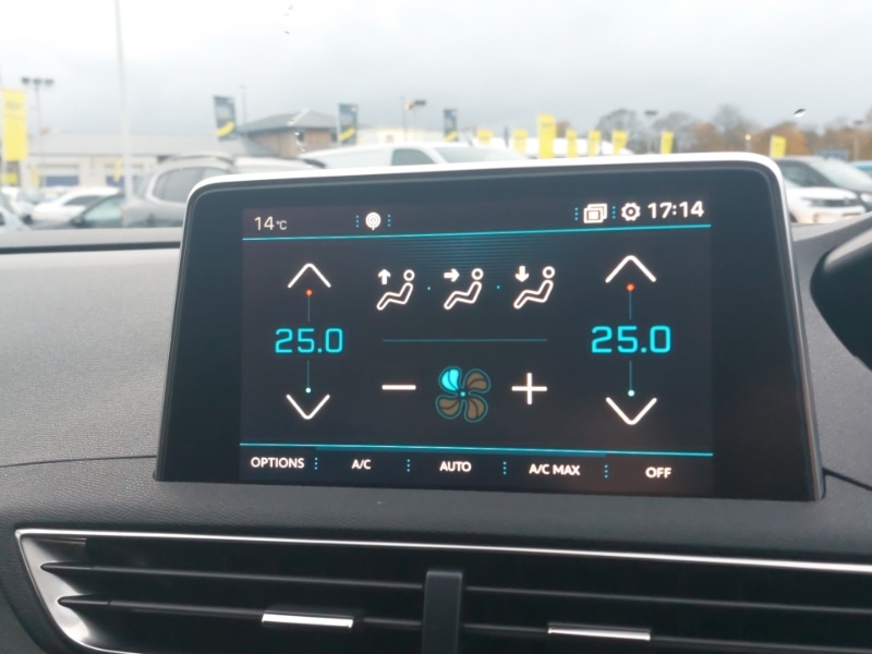 Used Peugeot 3008 2019 for sale - 76736943: Photo 16