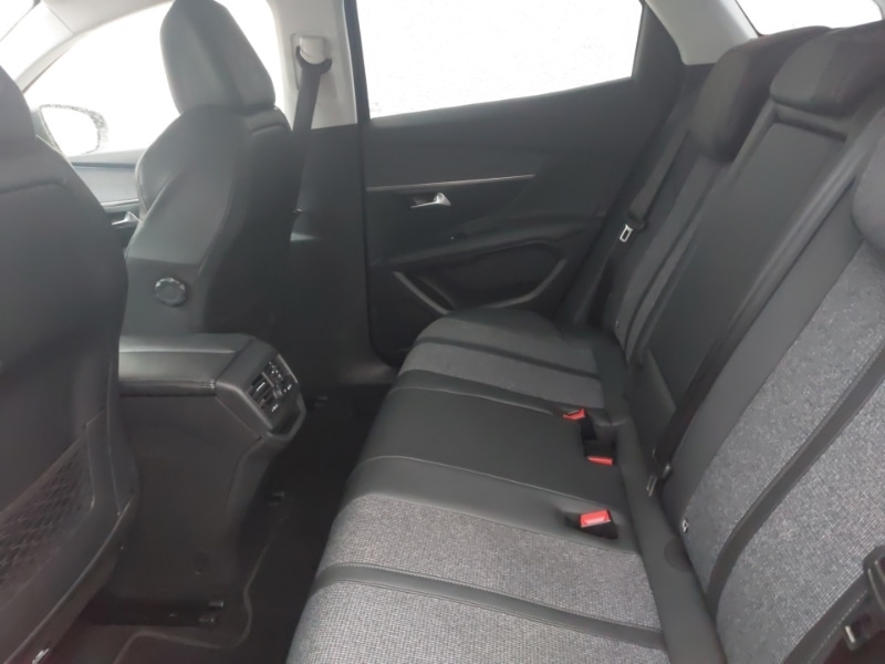 Used Peugeot 3008 2019 for sale - 76736943: Photo 6