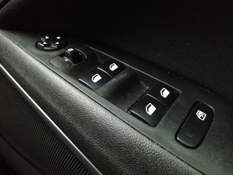 Used Vauxhall Crossland X 2018 for sale - 77896845: Photo 15