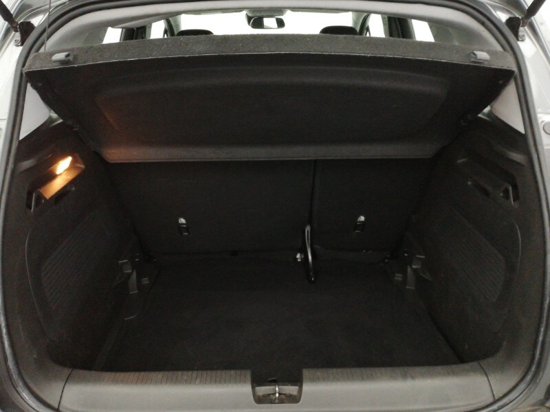 Used Vauxhall Crossland X 2018 for sale - 77896845: Photo 8