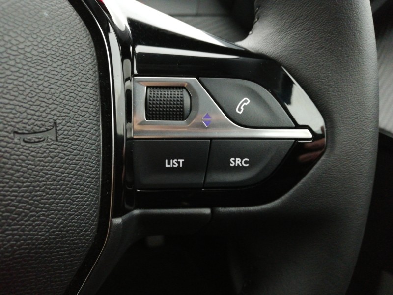 Used Peugeot 208 2023 for sale - 76393304: Photo 15