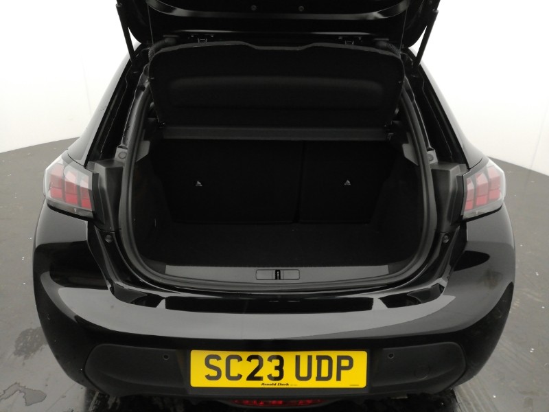 Used Peugeot 208 2023 for sale - 76393304: Photo 8