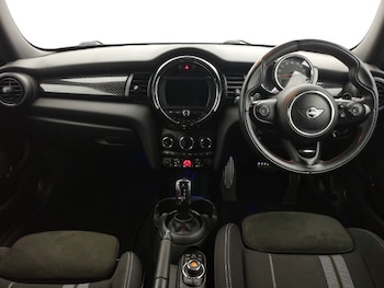 Used MINI Hatch 2019 for sale - 77389335: Photo