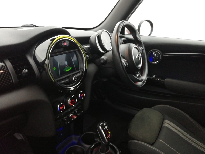 Used MINI Hatch 2019 for sale - 77389335: Photo 5