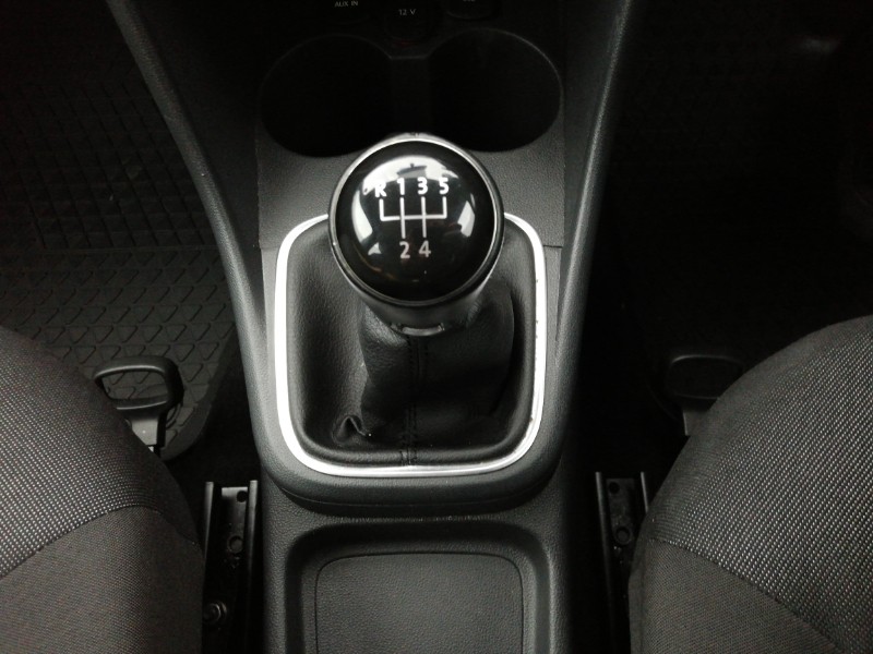 Used Volkswagen Polo 2015 for sale - 77644705: Photo 12