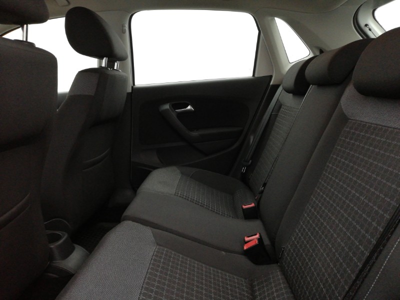 Used Volkswagen Polo 2015 for sale - 77644705: Photo 6