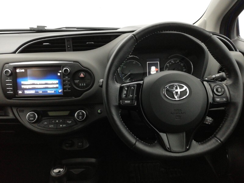 Used Toyota Yaris 2018 for sale - 77652262: Photo 7