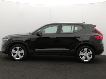Used Volvo XC40 2025 for sale - 79286277: Photo