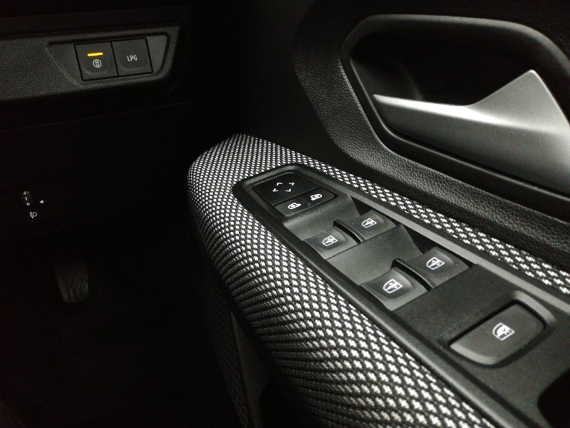 Used Dacia Sandero 2025 for sale - 76880359: Photo 16