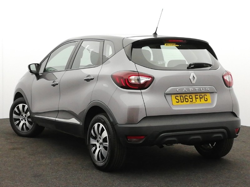 Used Renault Captur 2019 for sale - 77816616: Photo 3