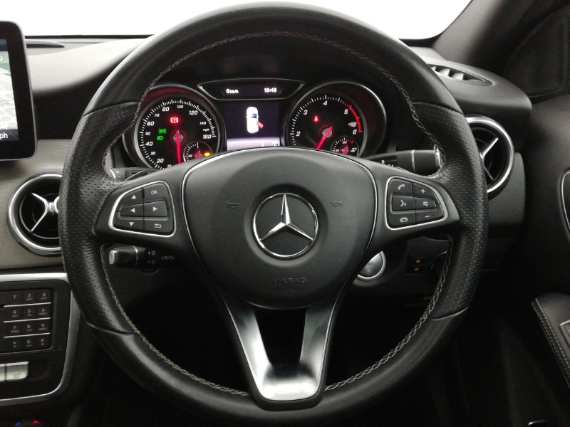 Used Mercedes-Benz GLA 2018 for sale - 78023583: Photo 11