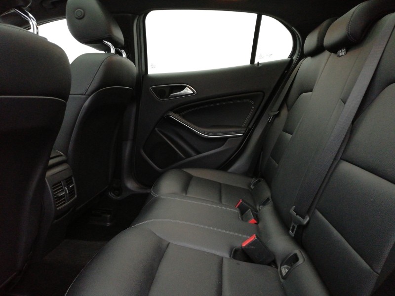 Used Mercedes-Benz GLA 2018 for sale - 78023583: Photo 6