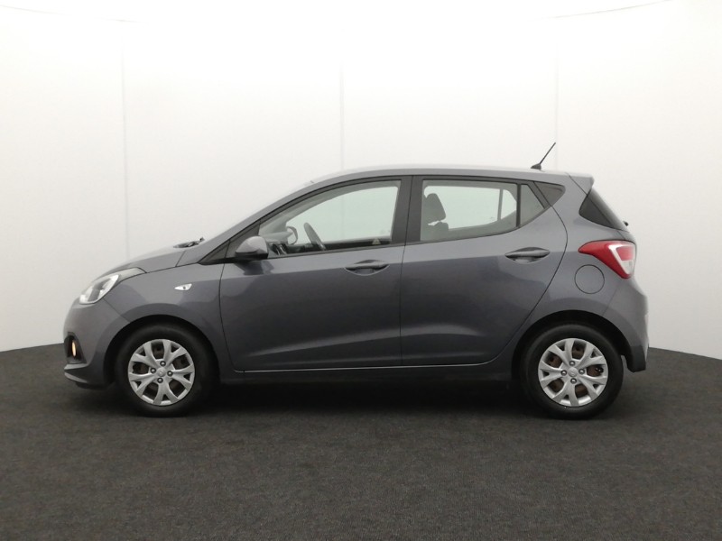 Used Hyundai i10 2014 for sale - 76301909: Photo 4
