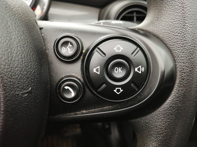 Used MINI Convertible 2019 for sale - 77605992: Photo 15