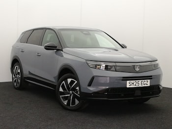 2025 - 1.2 Hybrid [136] GS 5dr e-DCT6