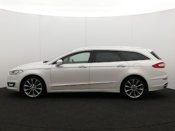 Used Ford Mondeo 2016 for sale - 77352607: Photo