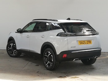 Used Peugeot 2008 2025 for sale - 76595159: Photo