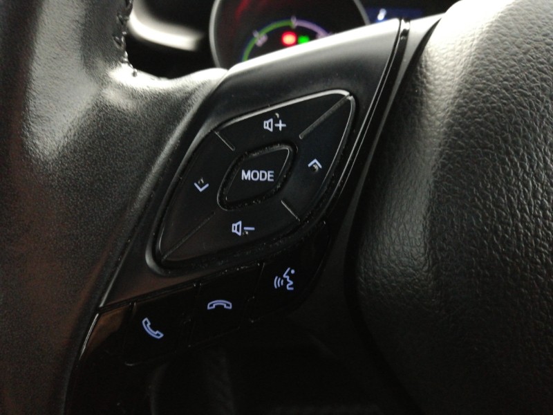 Used Toyota C-HR 2021 for sale - 76741670: Photo 13