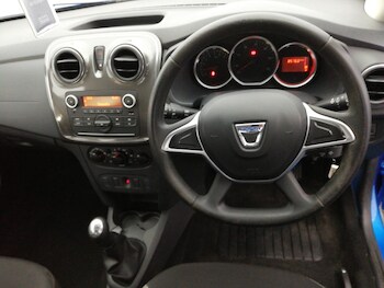 Used Dacia Sandero Stepway 2020 for sale - 78612576: Photo