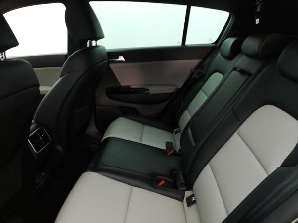 Used Kia Sportage 2022 for sale - 76244280: Photo 6