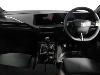 Used Vauxhall Astra 2025 for sale - 74357809: Photo