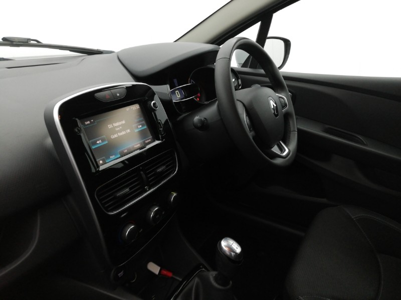 Used Renault Clio 2018 for sale - 76414624: Photo 5