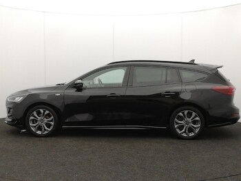 Used Ford Focus 2023 for sale - 78957267: Photo