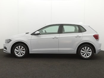Used Volkswagen Polo 2018 for sale - 78771067: Photo
