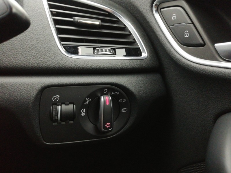 Used Audi Q3 2016 for sale - 76880328: Photo 16