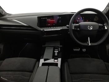 Used Vauxhall Astra 2024 for sale - 77847258: Photo