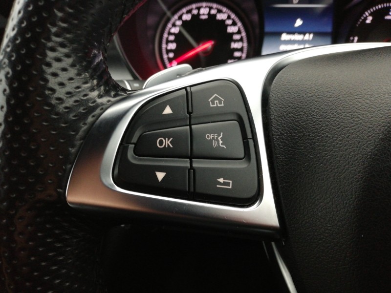 Used Mercedes-Benz GLC 2018 for sale - 76639448: Photo 13