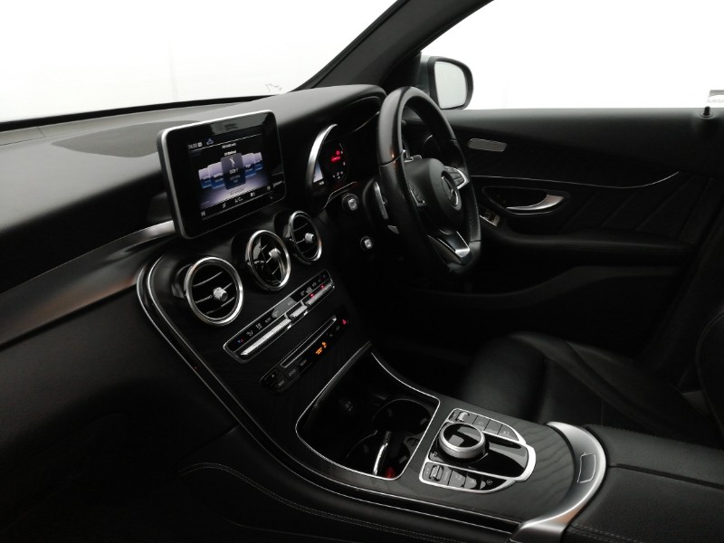 Used Mercedes-Benz GLC 2018 for sale - 76639448: Photo 5