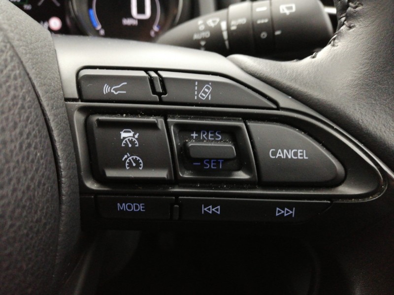 Used Mazda Mazda2 HYBRID 2022 for sale - 77664156: Photo 14