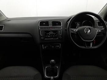 Used Volkswagen Polo 2016 for sale - 78600453: Photo