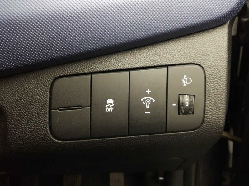 Used Hyundai i10 2014 for sale - 77053157: Photo 17