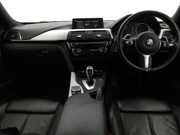 Used BMW 4 Series 2018 for sale - 77352587: Photo