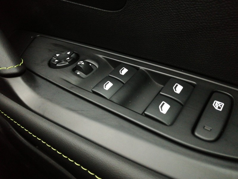 Used Peugeot 208 2025 for sale - 76408163: Photo 15