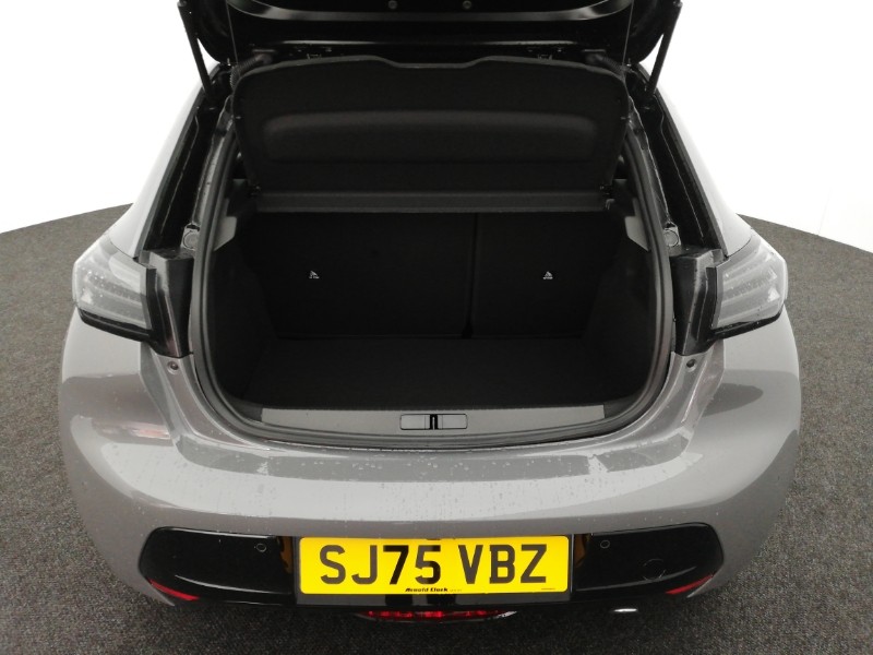 Used Peugeot 208 2025 for sale - 76408163: Photo 8